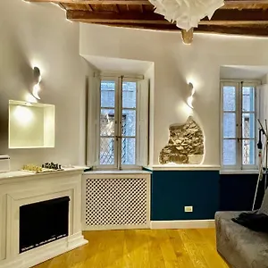  Apartment Boutique Pantheon Italy